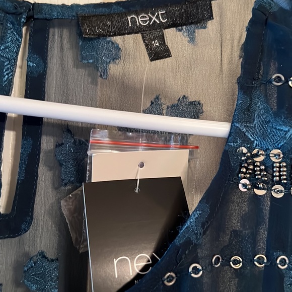 Next woman’s top - Picture 4 of 4